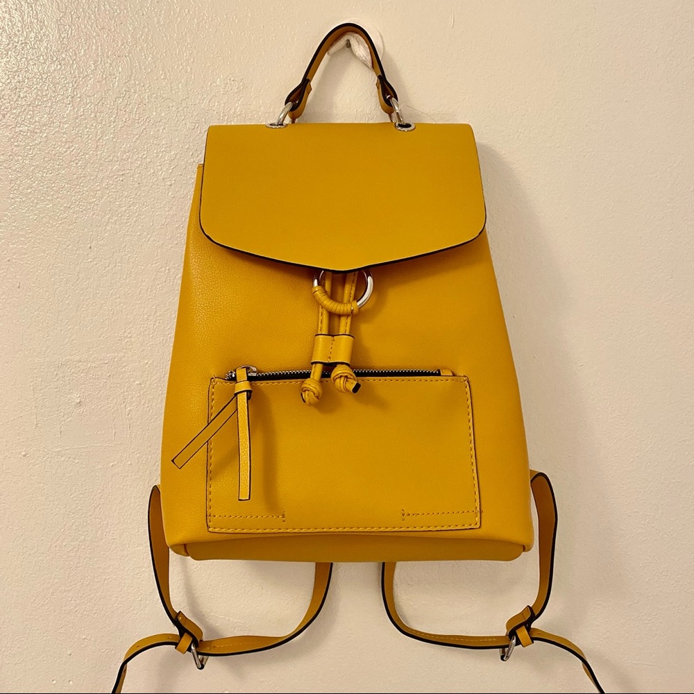 Zara mustard color backpack